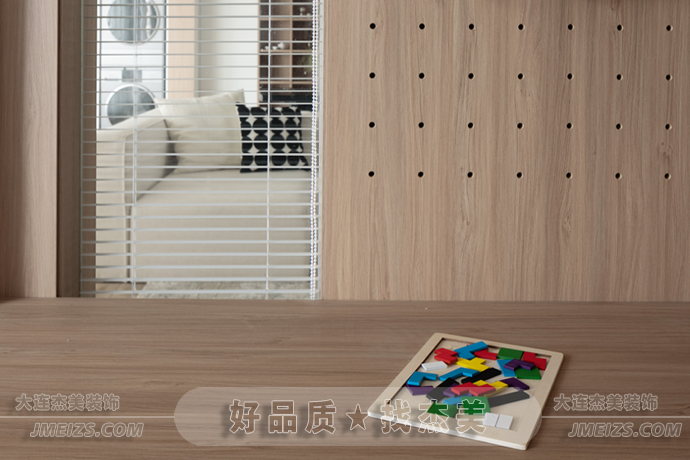 大連裝修潮流趨勢(shì)之現(xiàn)代簡(jiǎn)約案例賞析典雅素凈溫潤空間17.png